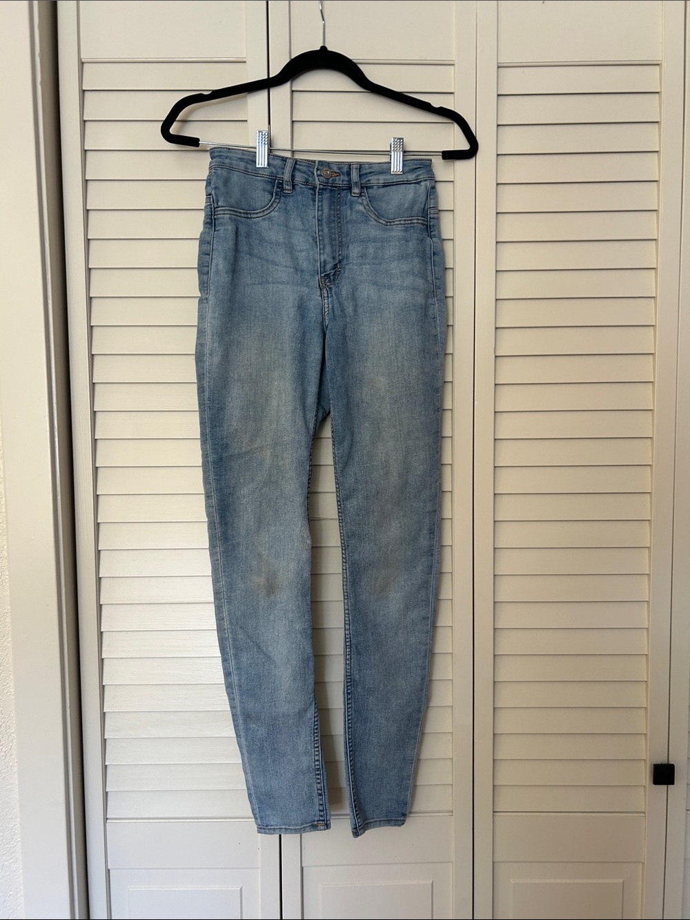 H&M Divided Light Blue Skinny High-Rise Jeans Size 4